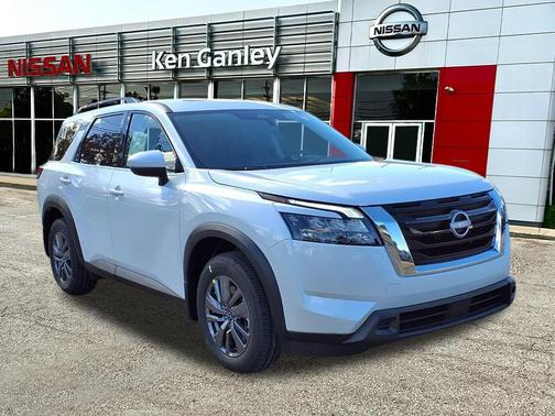 2025 Nissan Pathfinder SV 4WD