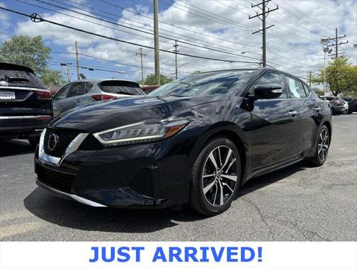 2022 Nissan Maxima SV Xtronic CVT