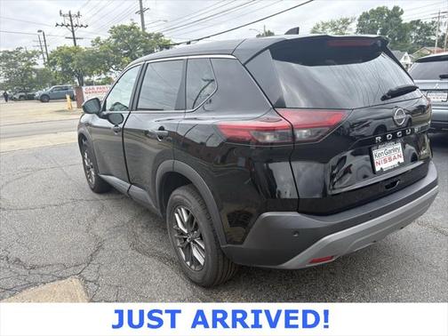 2023 Nissan Rogue S