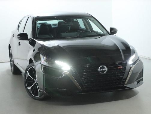 2024 Nissan Altima SR Intelligent AWD