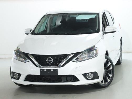 Aspen White Tricoat 2019 Nissan Sentra SR