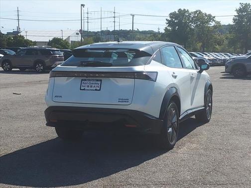 2024 Nissan ARIYA ENGAGE