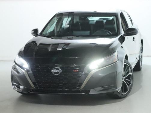 2024 Nissan Altima SR Intelligent AWD