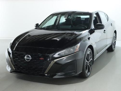 2024 Nissan Altima SR Intelligent AWD