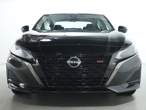 2024 Nissan Altima SR Intelligent AWD