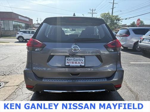 2017 Nissan Rogue S