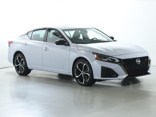 2024 Nissan Altima SR Intelligent AWD