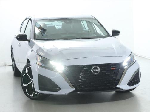 2024 Nissan Altima SR Intelligent AWD