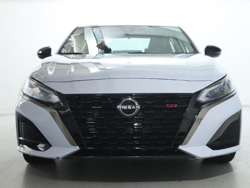 2024 Nissan Altima SR Intelligent AWD