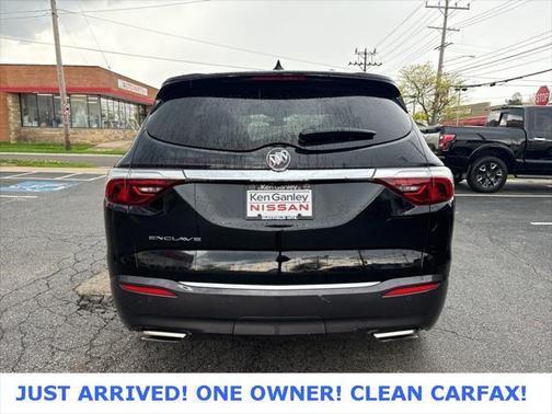 2022 Buick Enclave FWD Premium