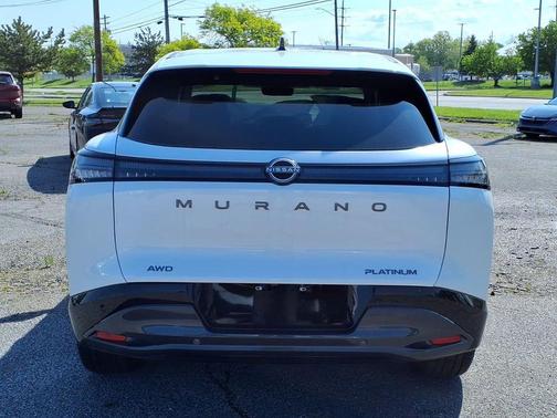 Everest White Pearl Tricoat 2026 Nissan Murano Platinum