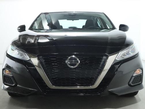 2021 Nissan Altima SR Intelligent AWD