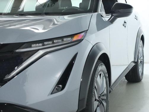 2023 Nissan ARIYA VENTURE+