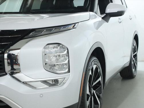 2024 Mitsubishi Outlander SE 2.5 2WD