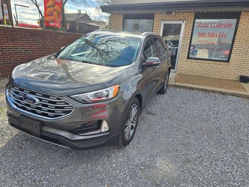 2019 Ford Edge Titanium