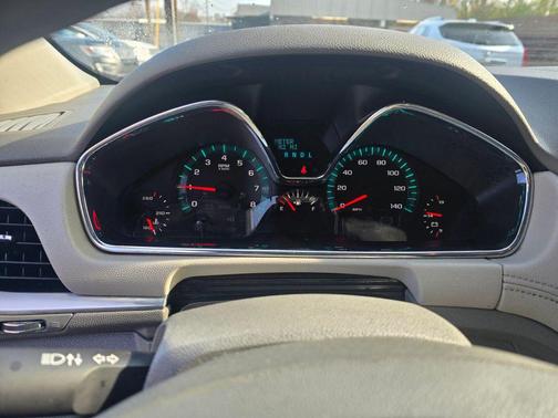 2017 Chevrolet Traverse LS