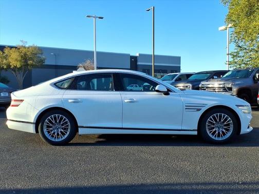2023 Genesis G80 2.5T