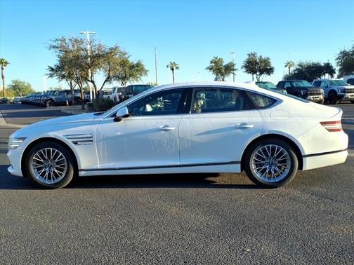 2023 Genesis G80 2.5T