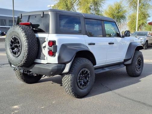 2022 Ford Bronco RAPTOR