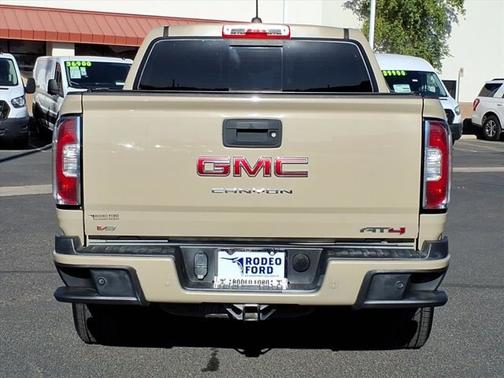 2022 GMC Canyon AT4