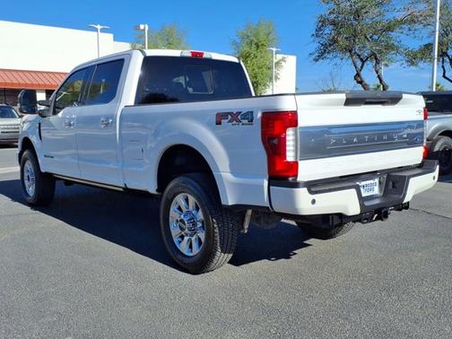 2017 Ford F-350 PLATINUM