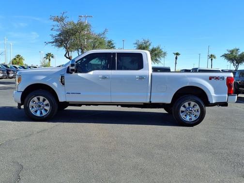 2017 Ford F-350 PLATINUM
