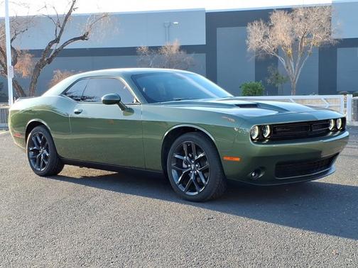 2022 Dodge Challenger SXT
