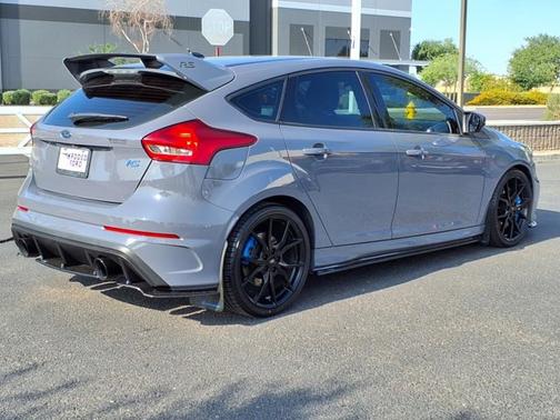 2017 Ford Focus RS BASE
