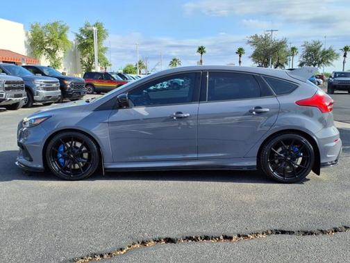 2017 Ford Focus RS BASE