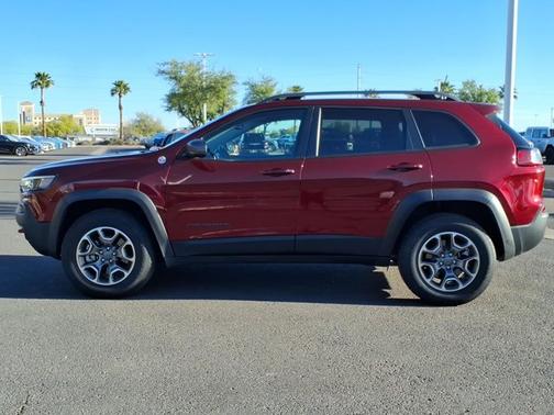 2020 Jeep Cherokee TRAILHAWK