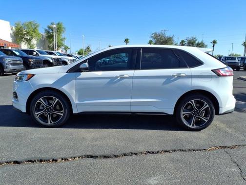 2022 Ford Edge ST