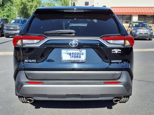 2020 Toyota RAV4 LIMITED