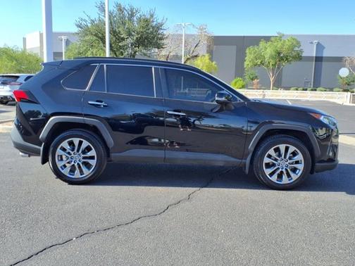 2020 Toyota RAV4 LIMITED
