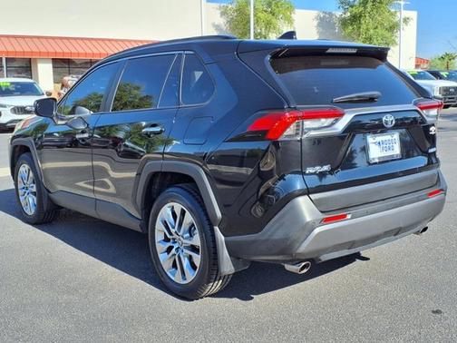 2020 Toyota RAV4 LIMITED