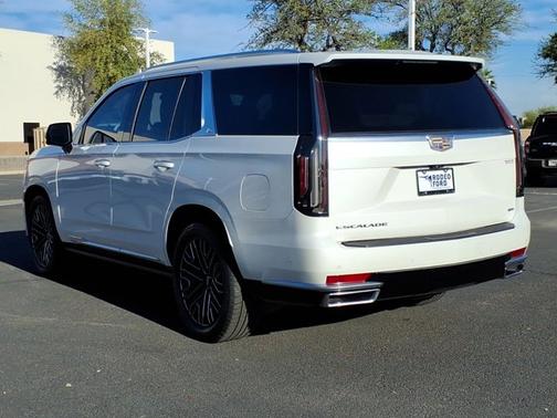 2022 Cadillac Escalade PREMIUM LUXURY