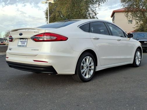 2019 Ford Fusion Energi TITANIUM