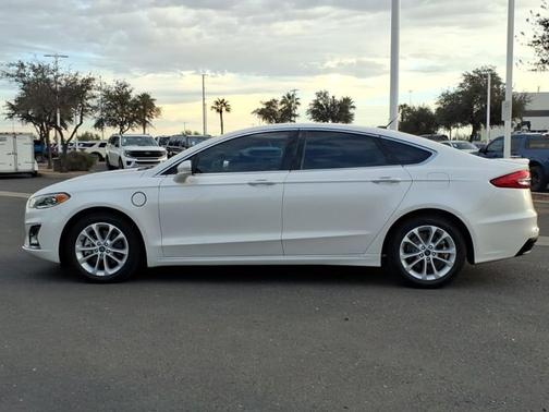 2019 Ford Fusion Energi TITANIUM