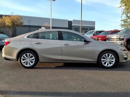 2024 Chevrolet Malibu LT W/1LT
