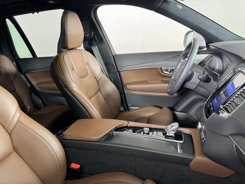 2024 Volvo XC90 Recharge Plug-In Hybrid Ultimate