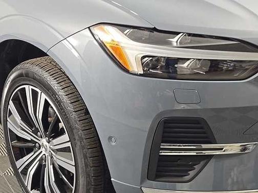 2023 Volvo XC60 Plus