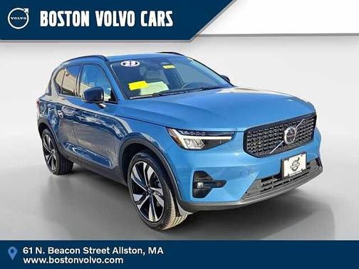 2023 Volvo XC40 Plus