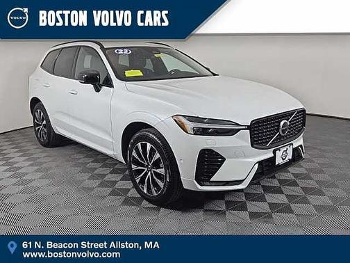 2023 Volvo XC60 Plus