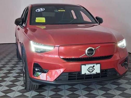 Fusion Red 2023 Volvo C40 Recharge Pure Electric Ultimate