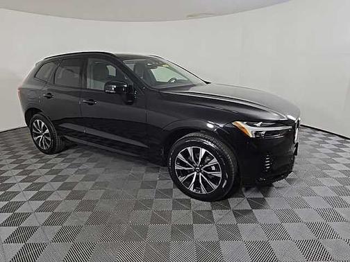 2023 Volvo XC60 Plus