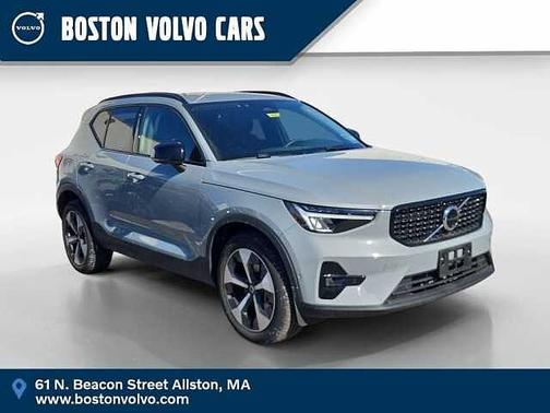 2024 Volvo XC40 Plus