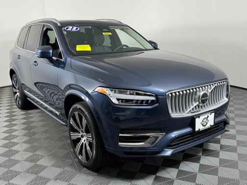 2023 Volvo XC90 Recharge Plug-In Hybrid T8 Plus Bright Theme 7 Passenger