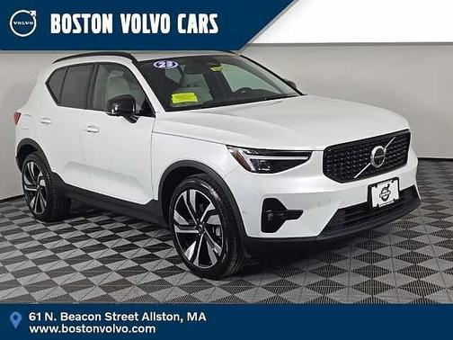 2023 Volvo XC40 Ultimate