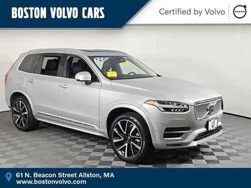 2024 Volvo XC90 B6 Plus Bright Theme