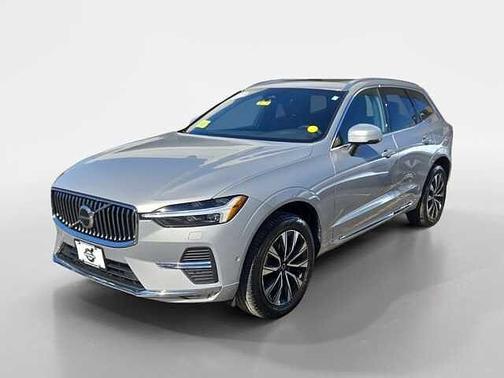 2023 Volvo XC60 Plus