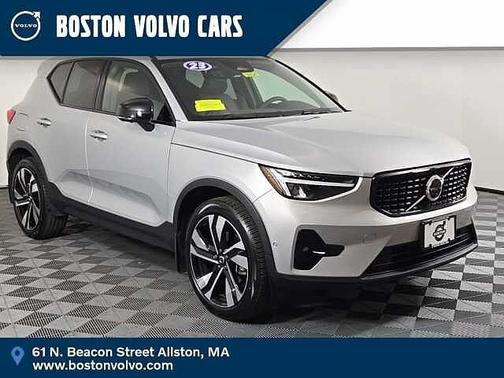 2023 Volvo XC40 Plus